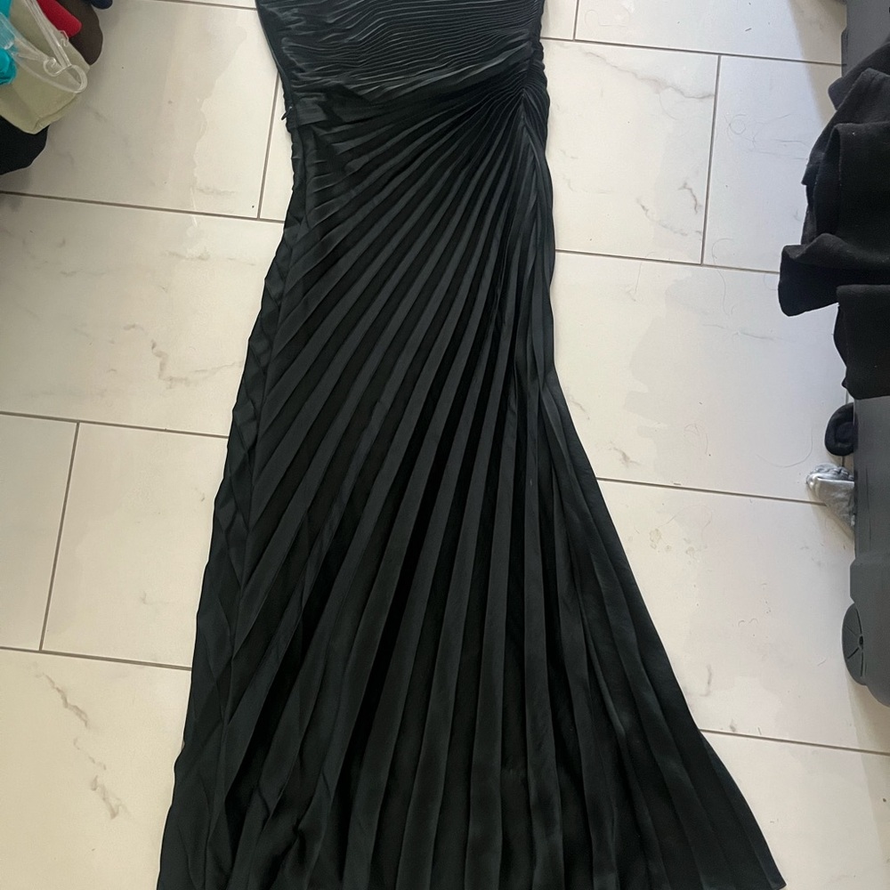 Elegant dark green Evening Gown